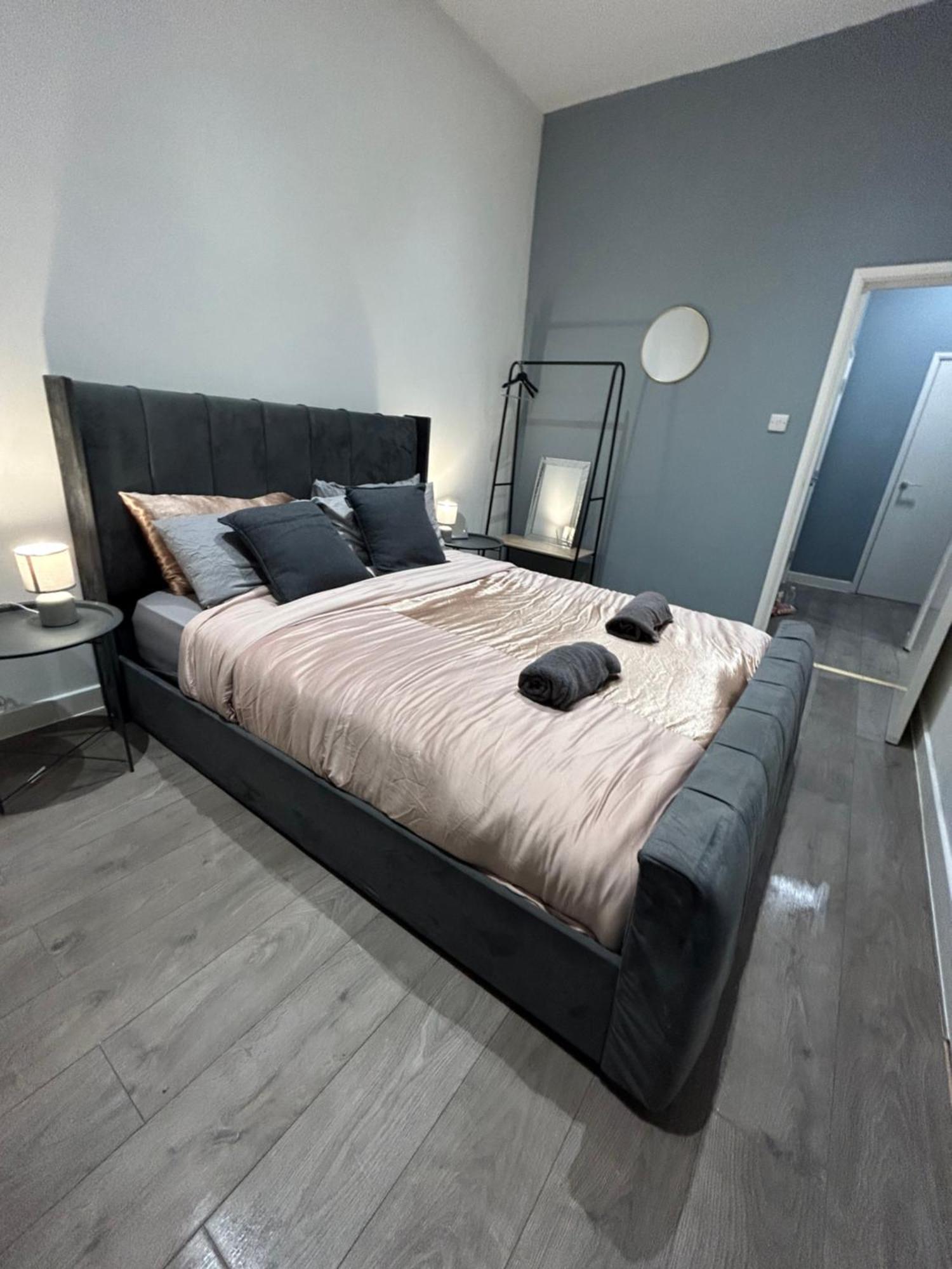Central Locations 1 Bed Apartments Sleeps 4 London Exterior photo